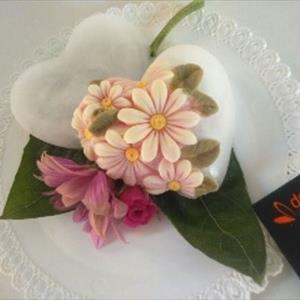Moule Boîte en forme de cœur avec marguerites