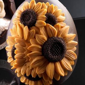 Moule Œuf avec Tournesols de taille moyenne