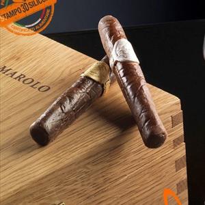 Cigar moule